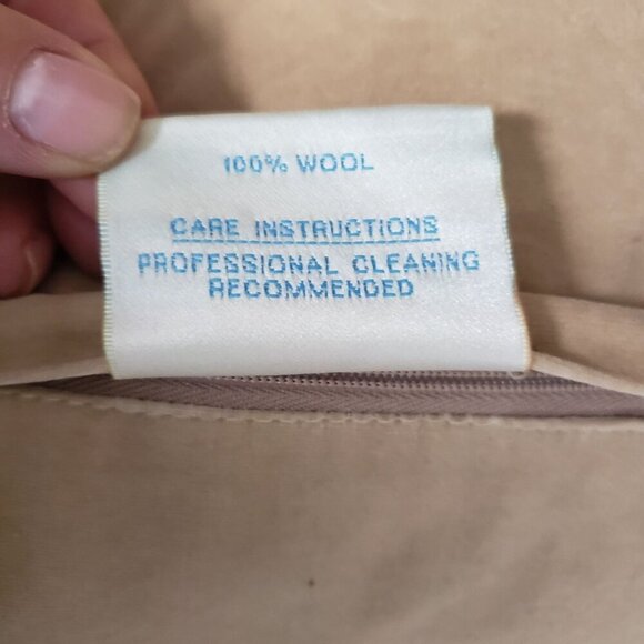 Vintage Katha Diddel 100% Wool 1848 American Mail Steamship Needlepoint Pillow - Picture 8 of 13